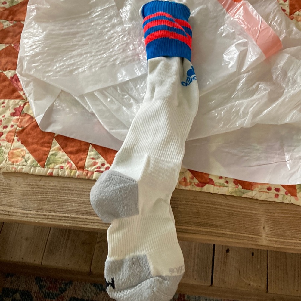 Athletic socks